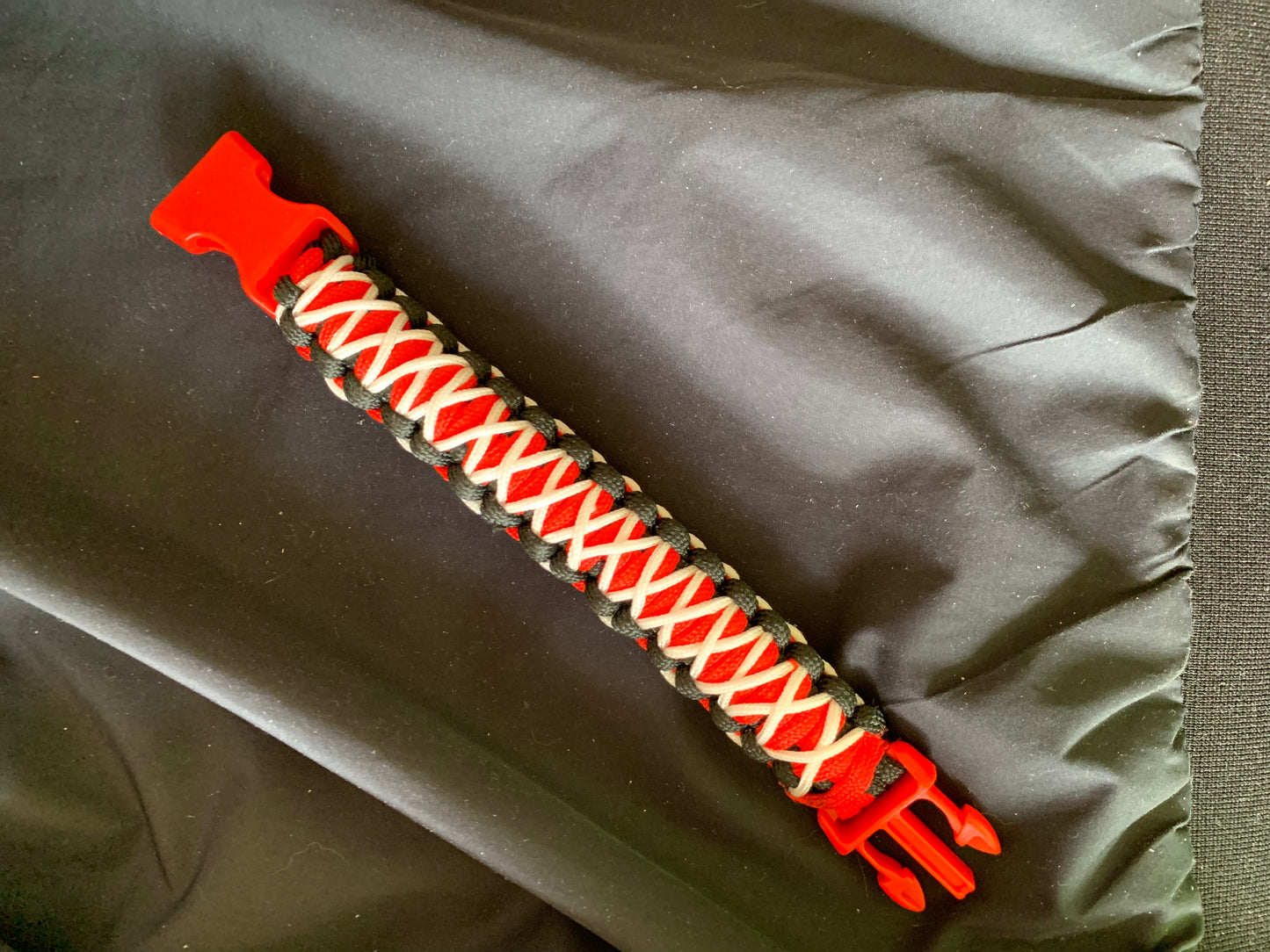 Paracord Bracelet Red/Black With White Stiches Red Plastic Buckles