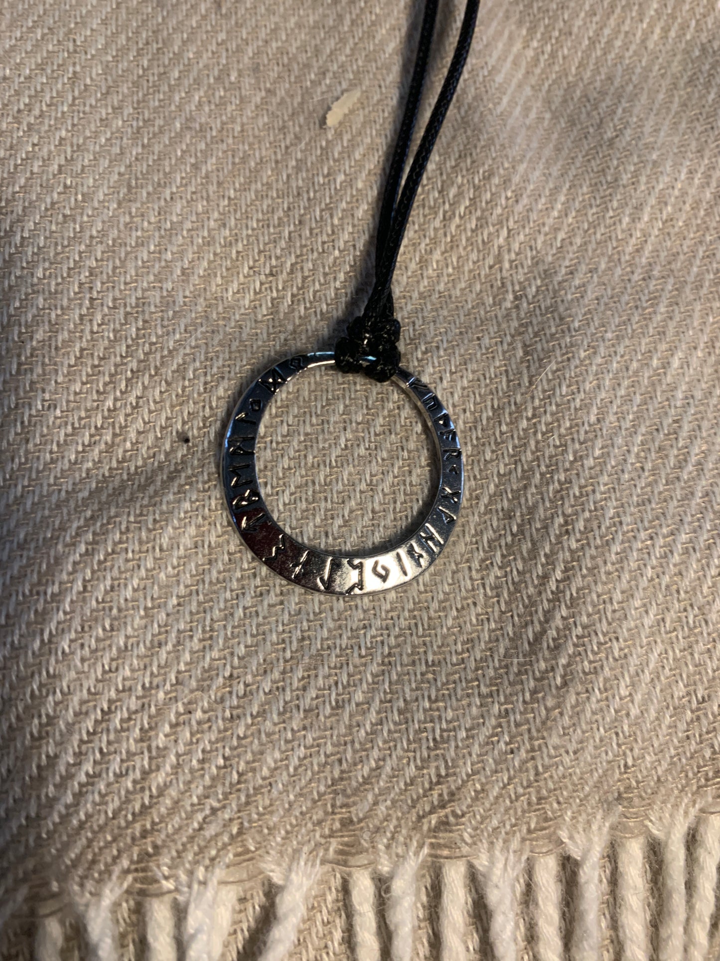 Necklace Viking Ring og Runes 26"