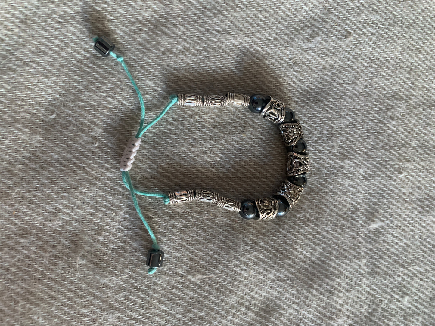 Paracord Viking Runas and Beads Adjusable min 5"