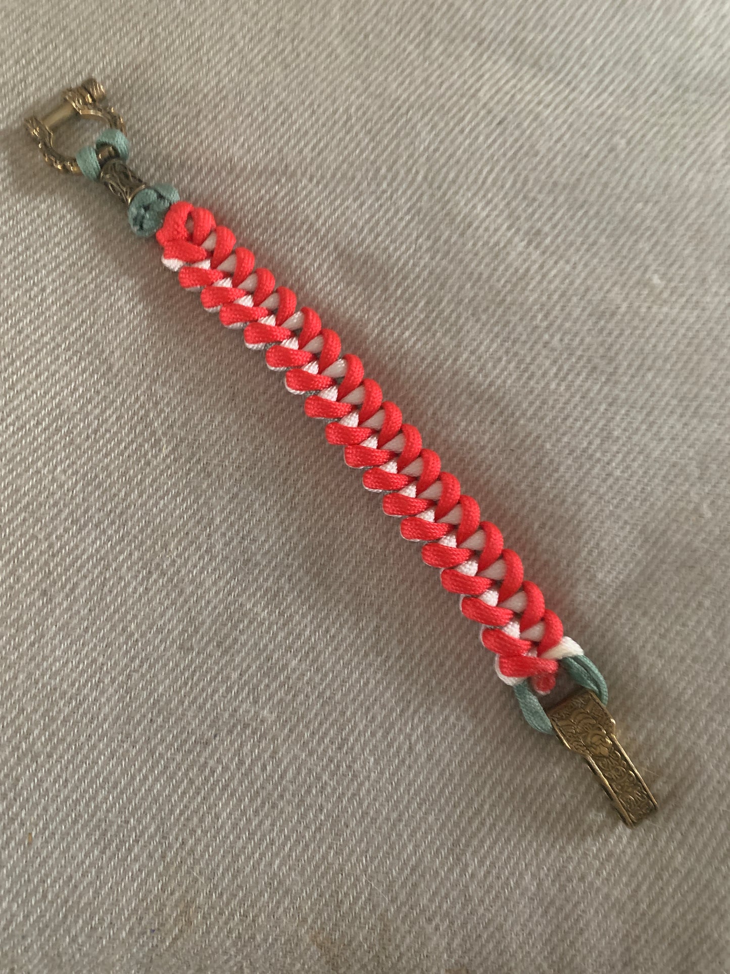 Paracord Bracelets Red/Orange HorseShou Viking Rune 8"