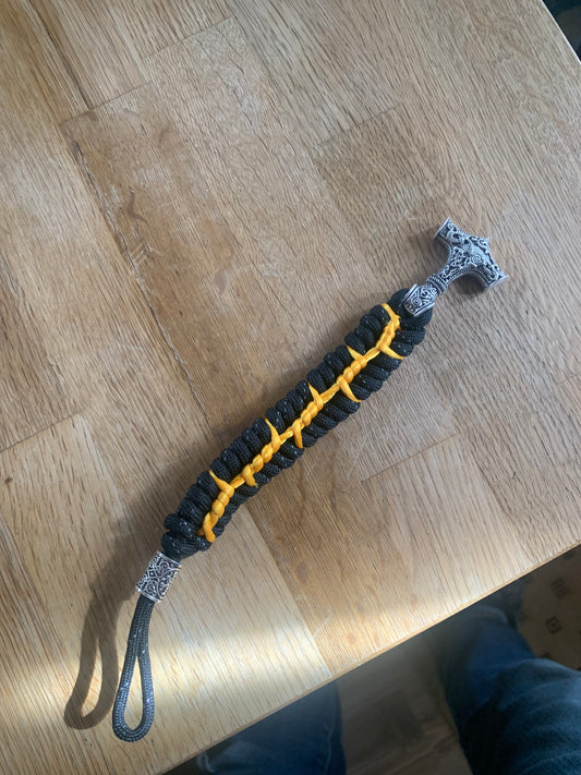 Paracord Bracelet Black and Orange Barbwire Thorshammer 8"