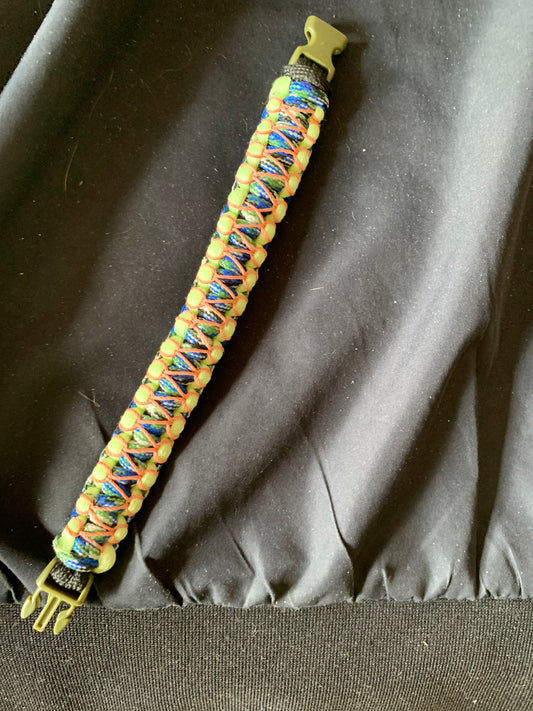 Paracord Bracelet Army/Neon with Pink Stiched Green Plasic Bukle 7,5"