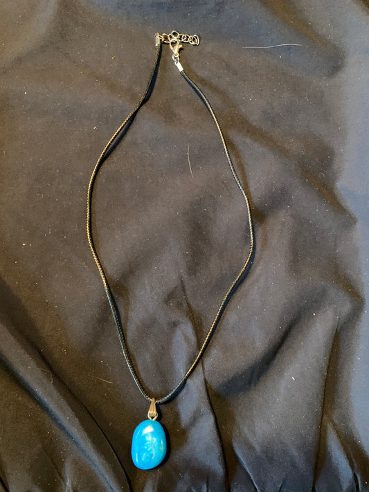 Neckles Leather Band With Turquose Semi Precisios Stone 19"