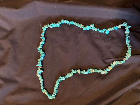 Neckles Turquoasi Flakes Semi Precisios Stone 26"