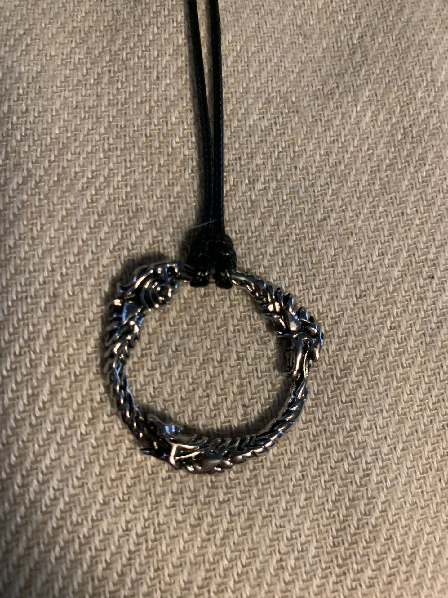 Neckles SnakeRing Leather strap 30"