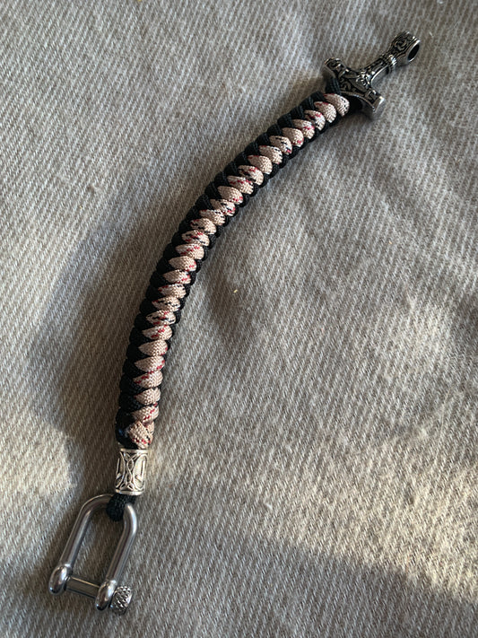 Paracord Bracelet Red/grey and Black Thorshammer 9"