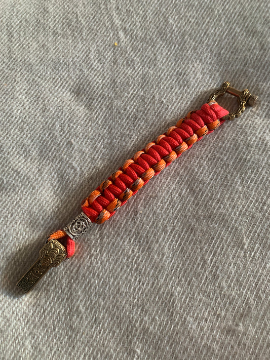 Paracord Bracelets Red/Orange HorseShue Copar Buckle 6"